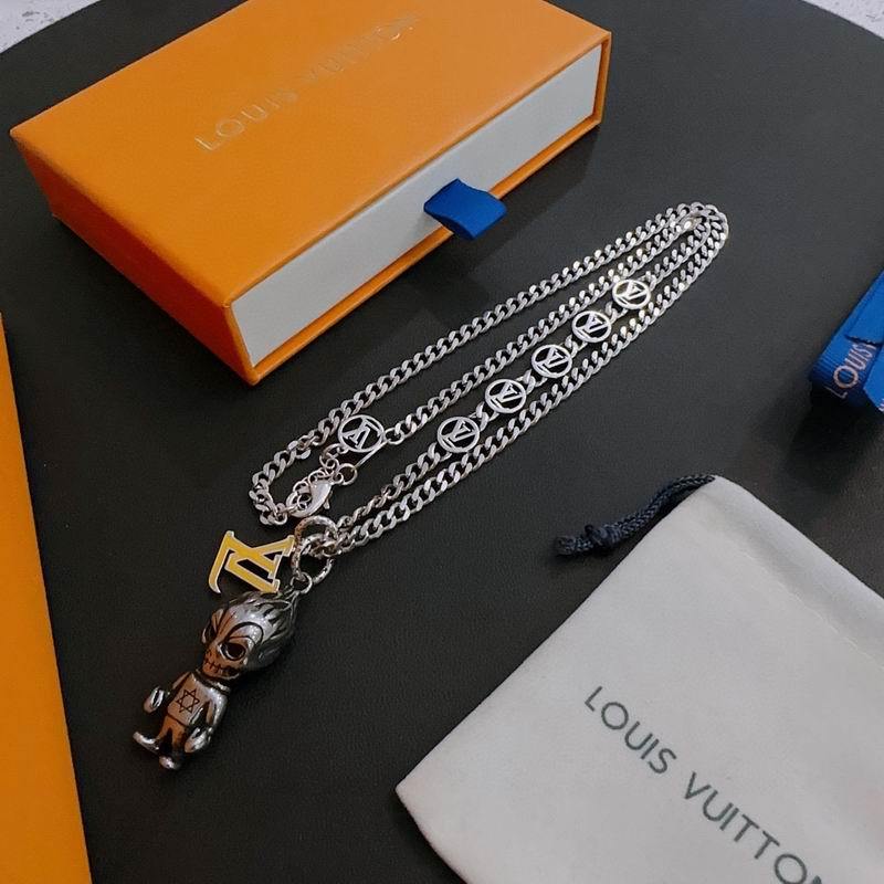 LV Necklaces 9